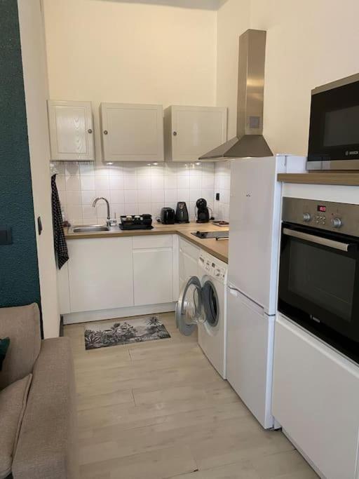 Appartamento L'Augusteum Nîmes Esterno foto